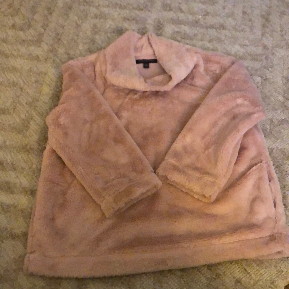 Light mauvish cowl neck 3/4 sleeve